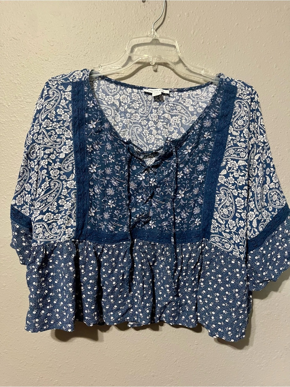 American Eagle Blue and White crop top peasant blouse